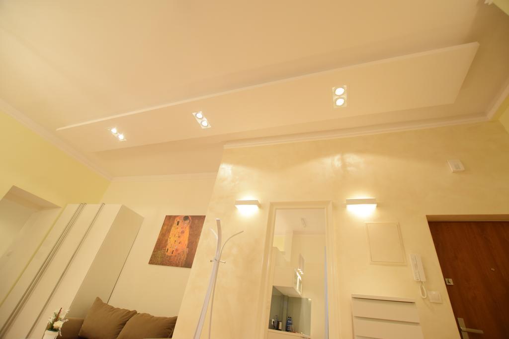 Elegant Apartment Foksal ワルシャワ エクステリア 写真